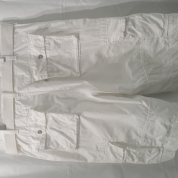 Levi's Classic White Cargo Shorts 100%Cotton Size 40 - Picture 3 of 11